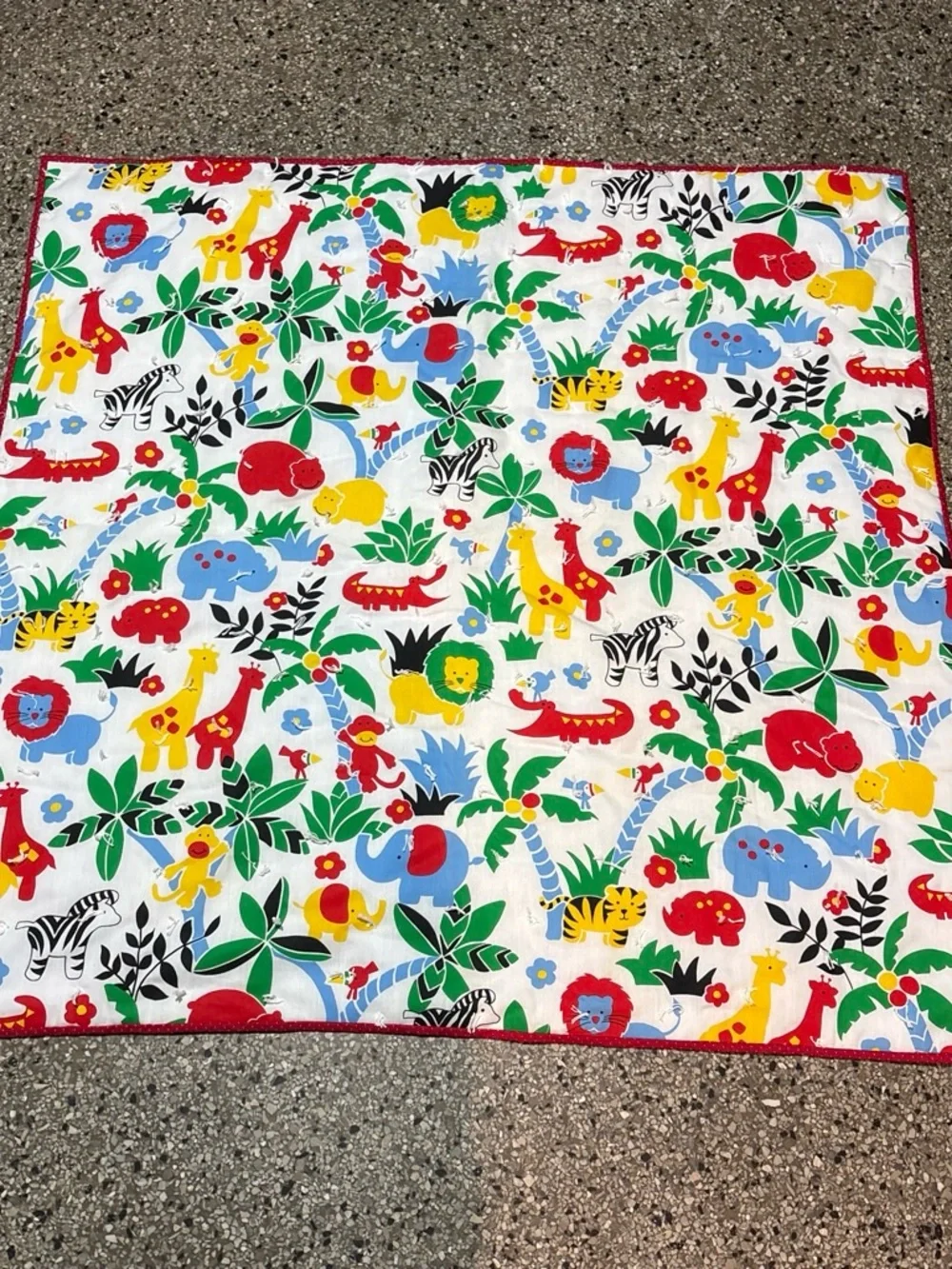 Handmade Kids Blanket jungle-themed quilt with cartoon animals and foliagel